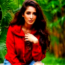 Chahatt Khanna biography