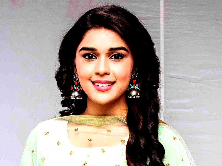 Eisha Singh biography