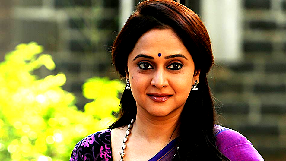 Mrinal Kulkarni biography